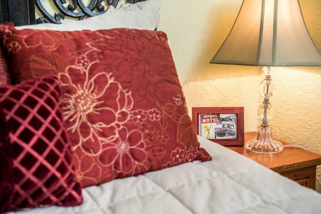 Jonquil Motel ビスビー エクステリア 写真